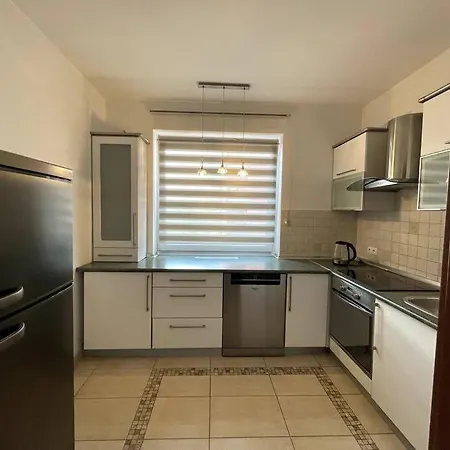 In Old Town - New Building - Lift דירה ורוצלב